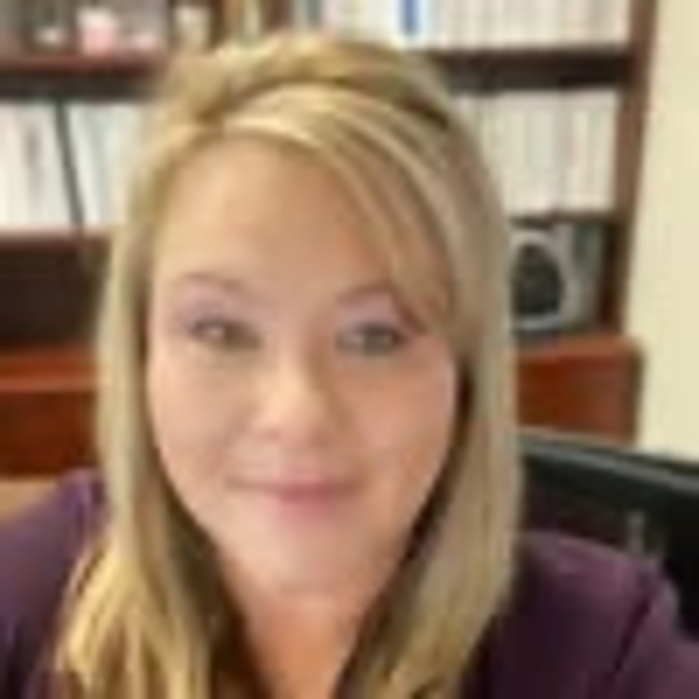 Meet your Posher, Nickie